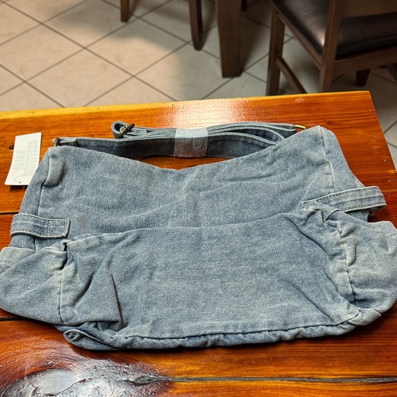 Urban Outfitters Blue Denim Crossbody Bag - Picture 4 of 4
